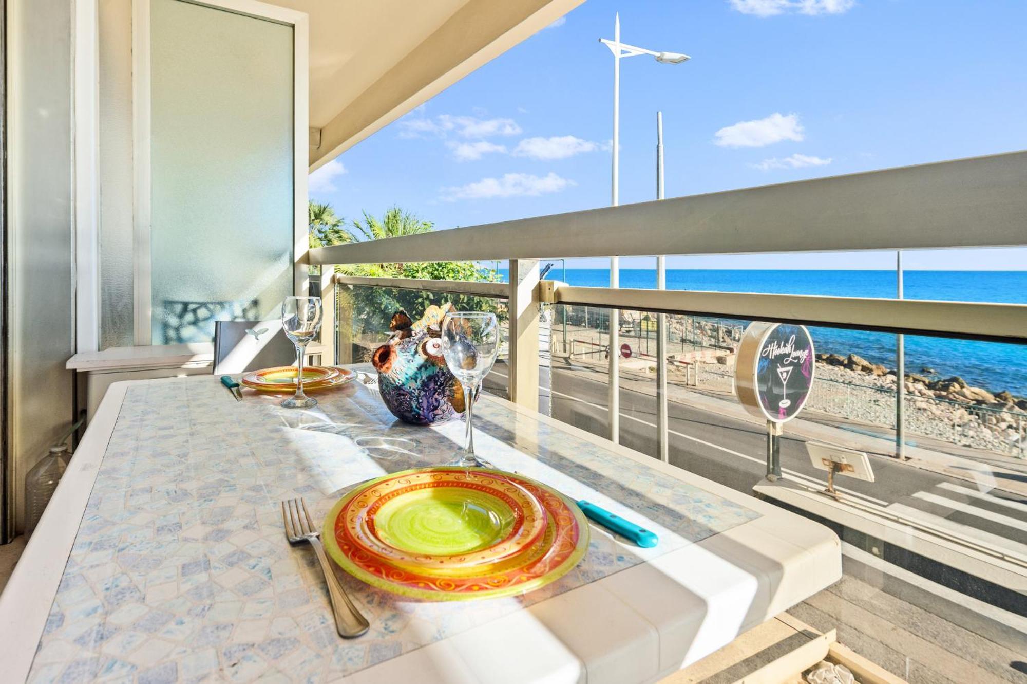 מנטון 'Le Berkeley' Vue Mer, Centre, Parking מראה חיצוני תמונה
